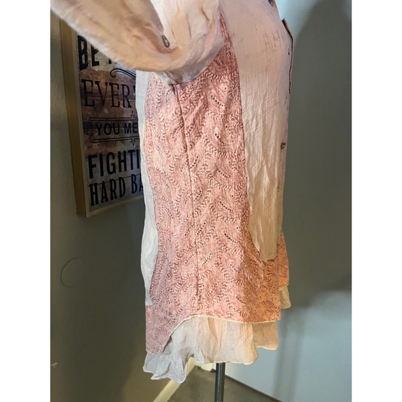 nwt womens coral pink blouse lacy design roll tab size med - Picture 11 of 16